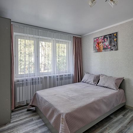 Апарт 33 Aparthotel Almatî Exterior foto