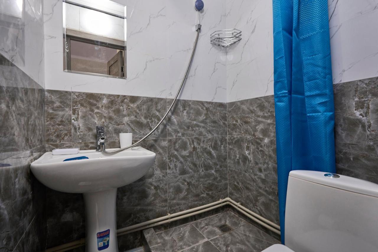 Апарт 33 Aparthotel Almatî Exterior foto